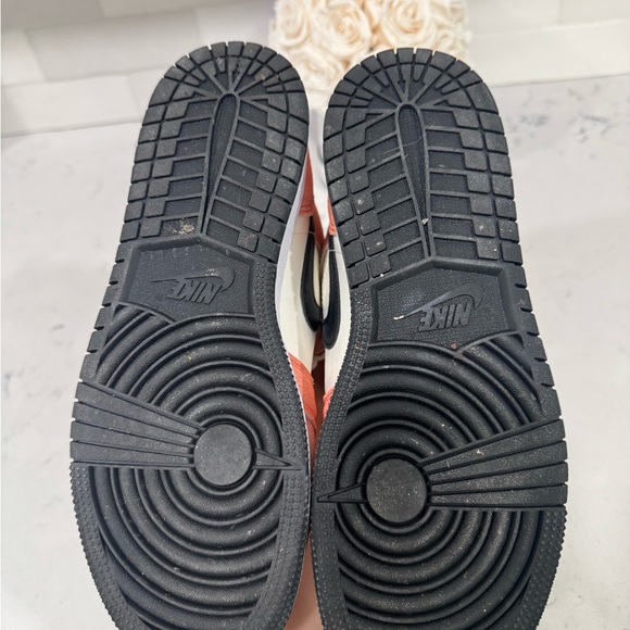 Nike Air Jordan - Picture 5 of 7